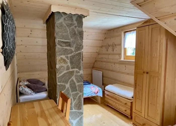 Cypisowka 度假居 新塔尔格